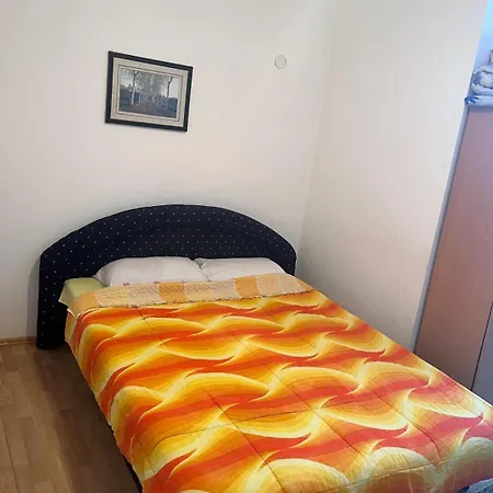 Sobe I Svjetlana-mladen Okuka * Višegrad